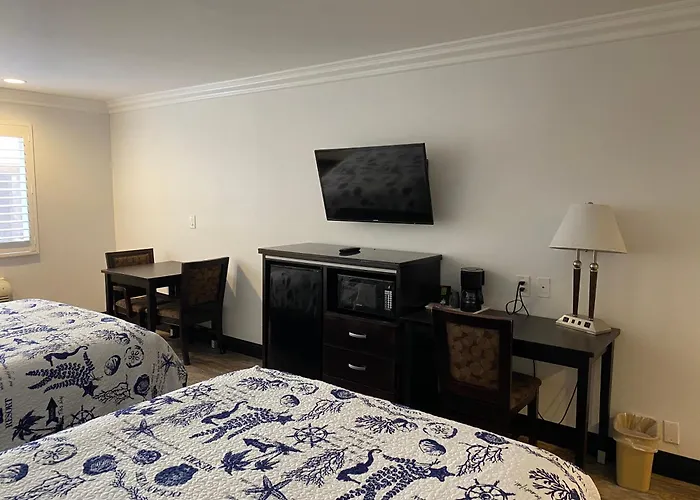 Huntington Beach Motels