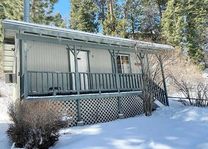 Big Bear Lake Dog Friendly Lodging and Hotels