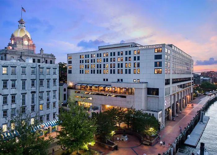 Savannah Dog Friendly Lodging and Hotels