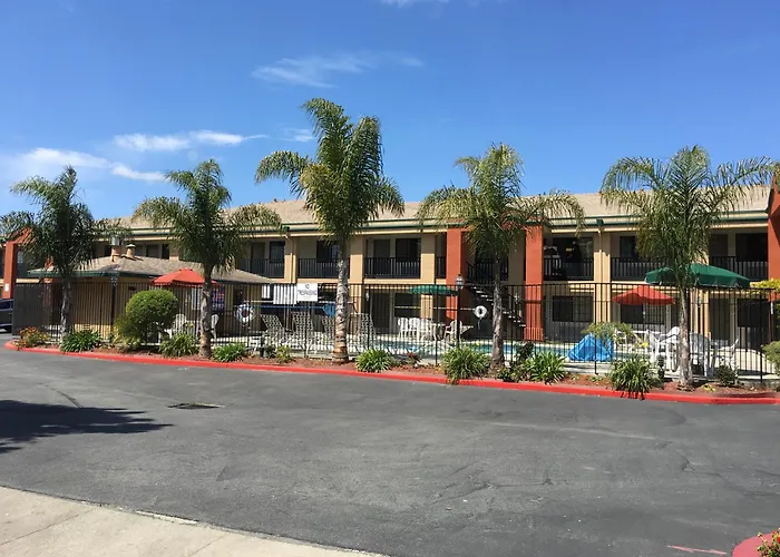 Salinas Motels