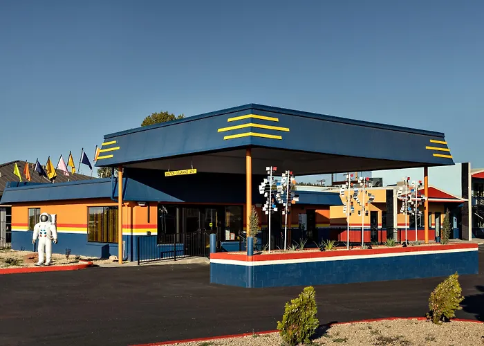 Flagstaff Dog Friendly Lodging and Hotels