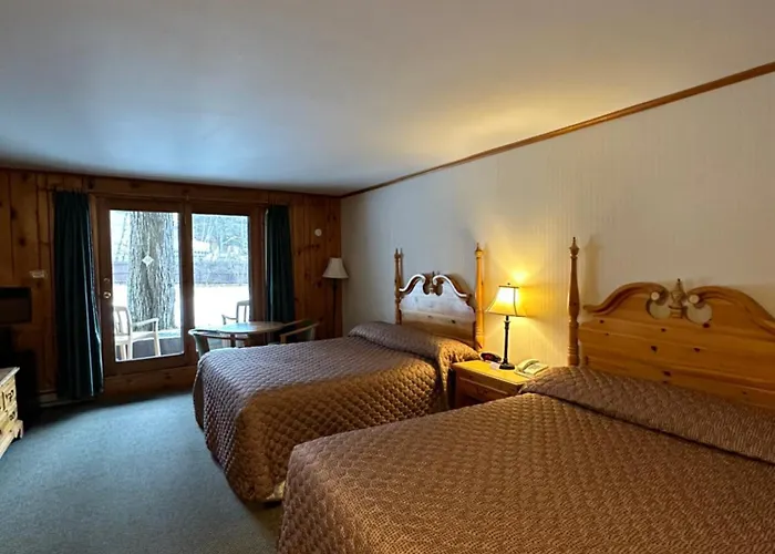 Lake Placid Motels