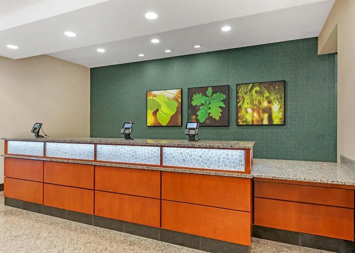 Colorado Springs Dog Friendly Hotels