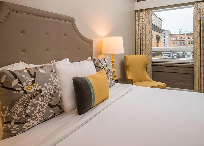 Portland Dog Friendly Lodging and Hotels