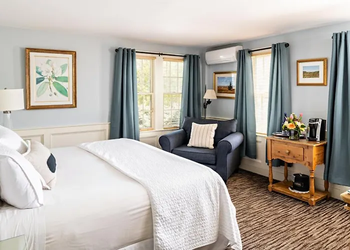 Best 4 Spa Hotels in Provincetown for a Relaxing Getaway