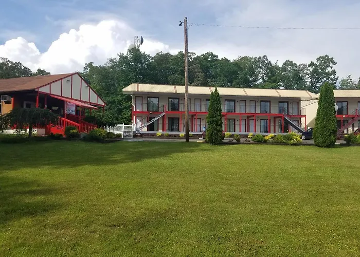 White Haven Motels