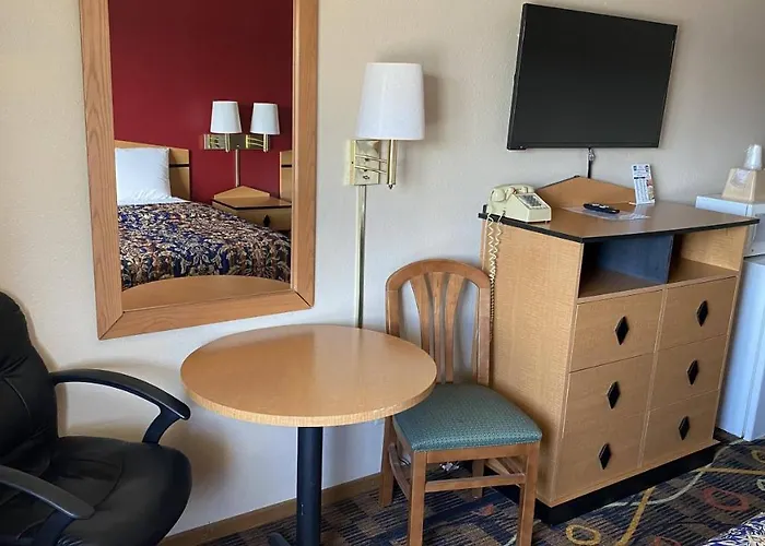 Newton Cheap Hotels