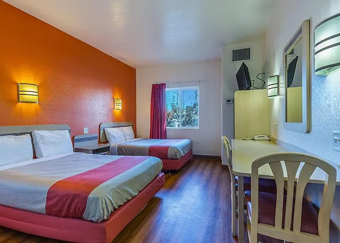 Beatty Dog Friendly Hotels