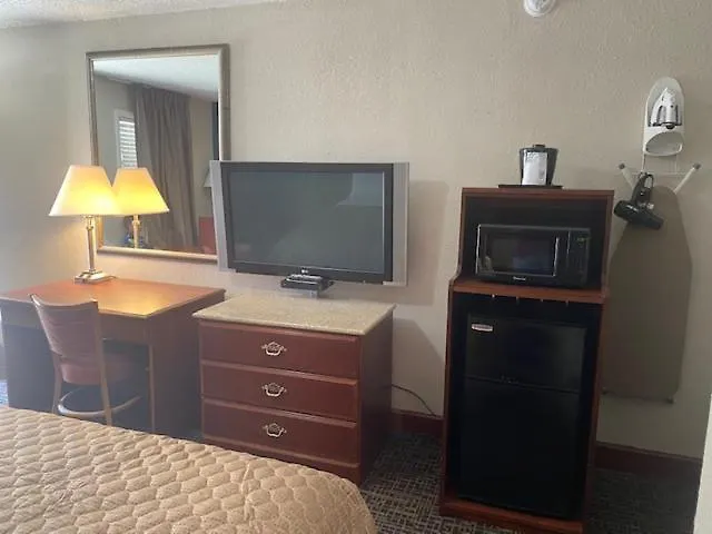 West Jefferson Dog Friendly Hotels