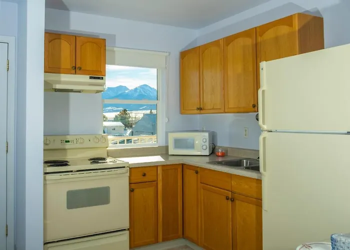 Westcliffe Dog Friendly Lodging and Hotels