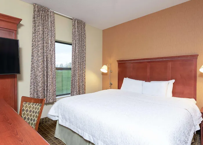 Valparaiso Dog Friendly Hotels
