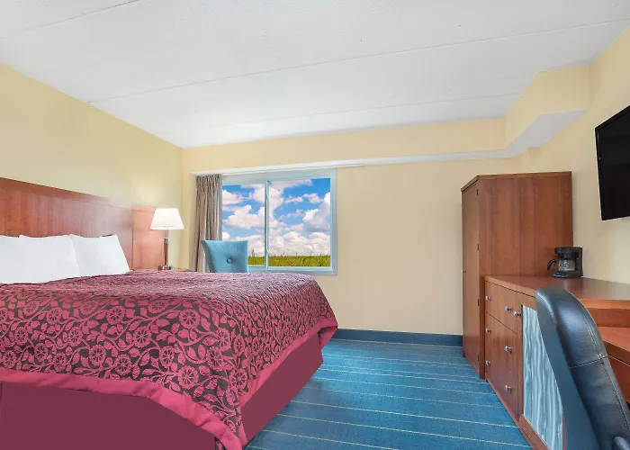 Alexandria Hotels With Jacuzzi in Room