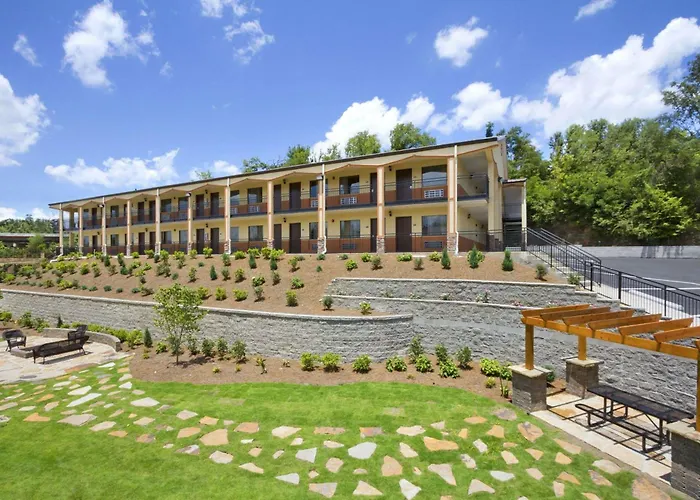 Hanceville Motels