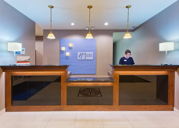 Best 3 Spa Hotels in Astoria for a Relaxing Getaway