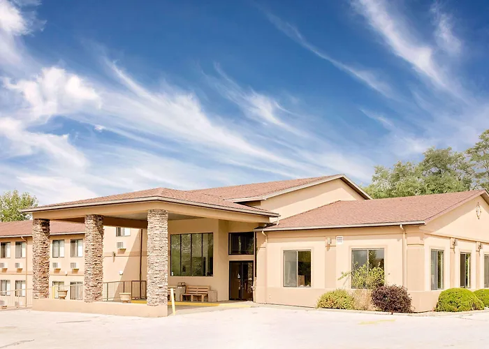 Boonville Dog Friendly Hotels