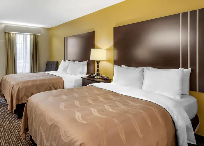 Seneca Dog Friendly Lodging and Hotels