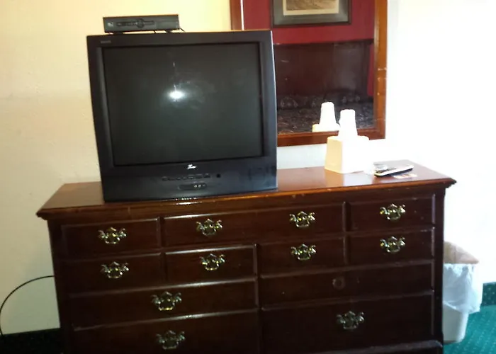 Cinnaminson Motels
