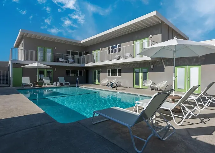 Best 11 Spa Hotels in Desert Hot Springs for a Relaxing Getaway