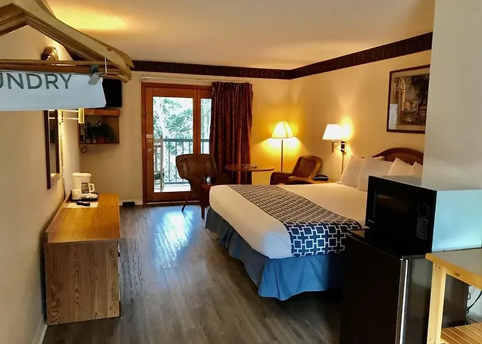 Weaverville Motels
