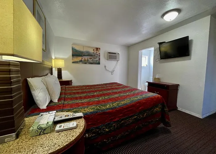 Mojave Motels
