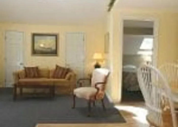 Newburyport Motels