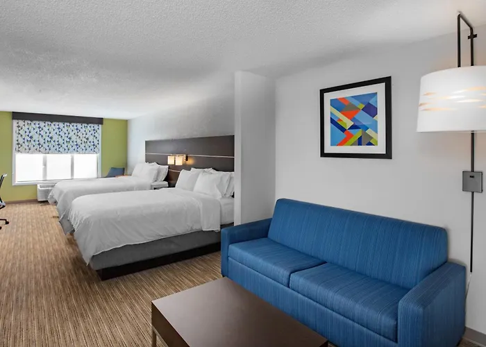 Altoona Hotels With Jacuzzi in Room