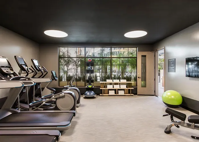 West Hollywood Dog Friendly Hotels