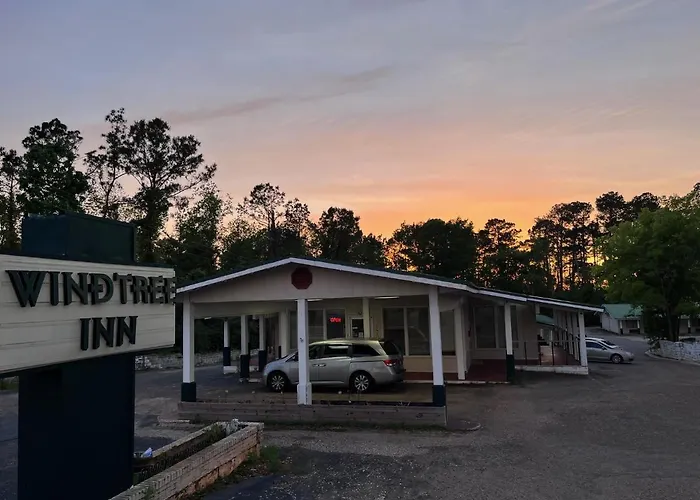Grove Hill Motels