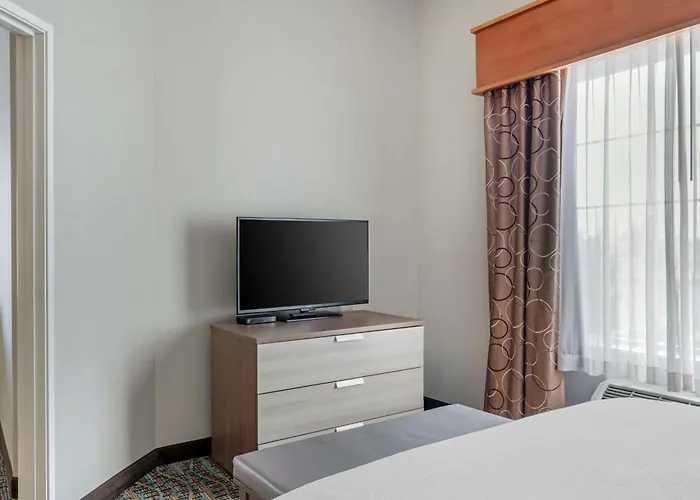 Omak Dog Friendly Lodging and Hotels