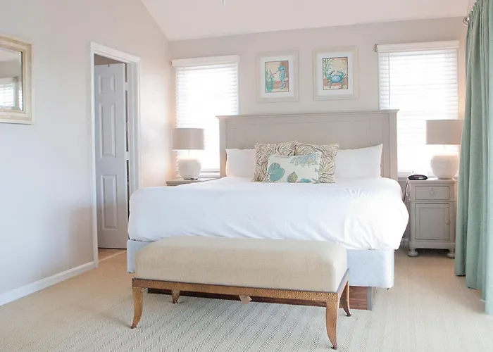 Best 3 Spa Hotels in Marathon for a Relaxing Getaway