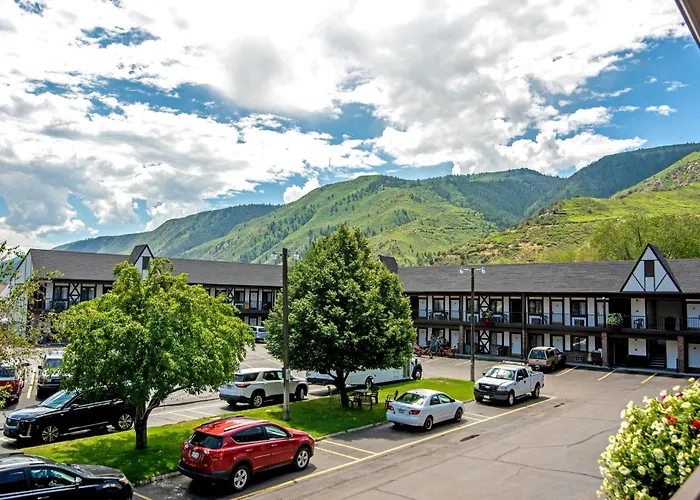 Gypsum Motels