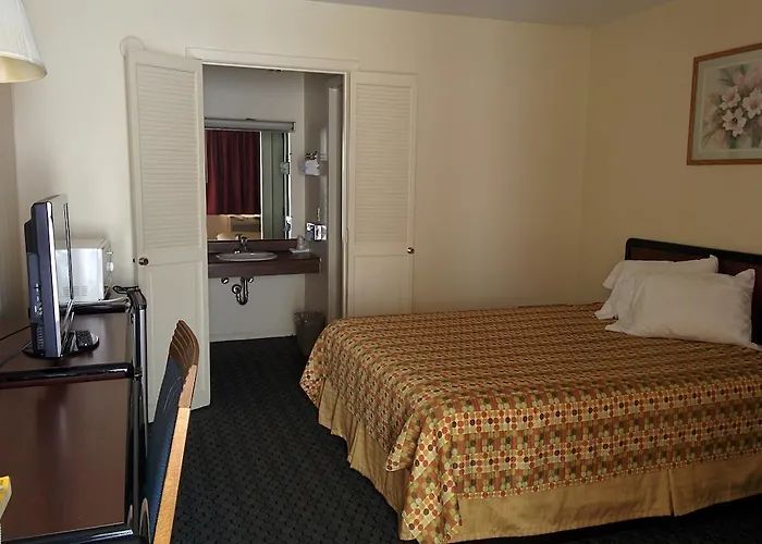 Bluffton Motels