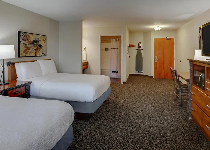 Quincy Dog Friendly Hotels