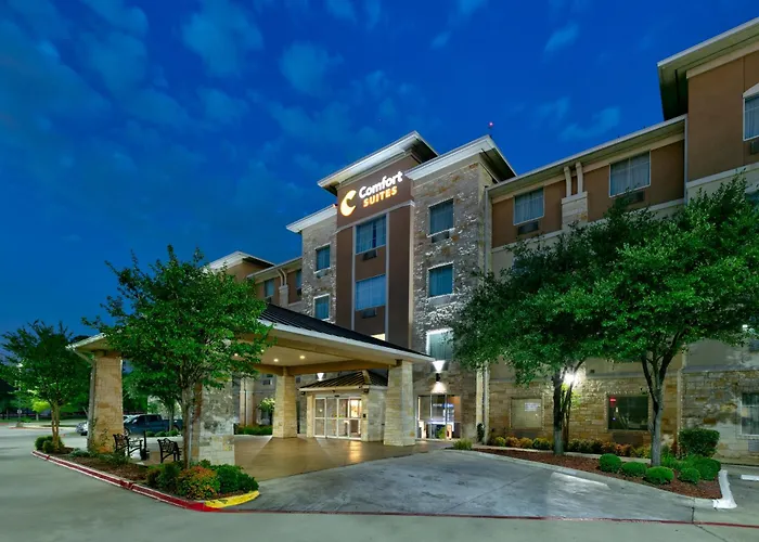 Arlington Dog Friendly Hotels