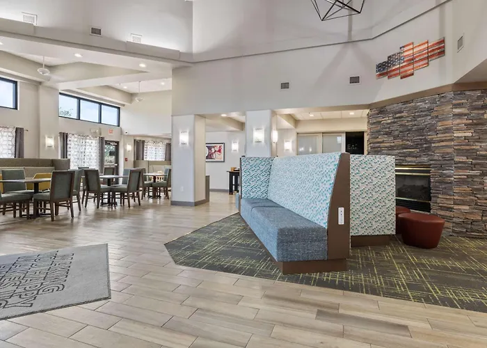 Bartlett Dog Friendly Hotels