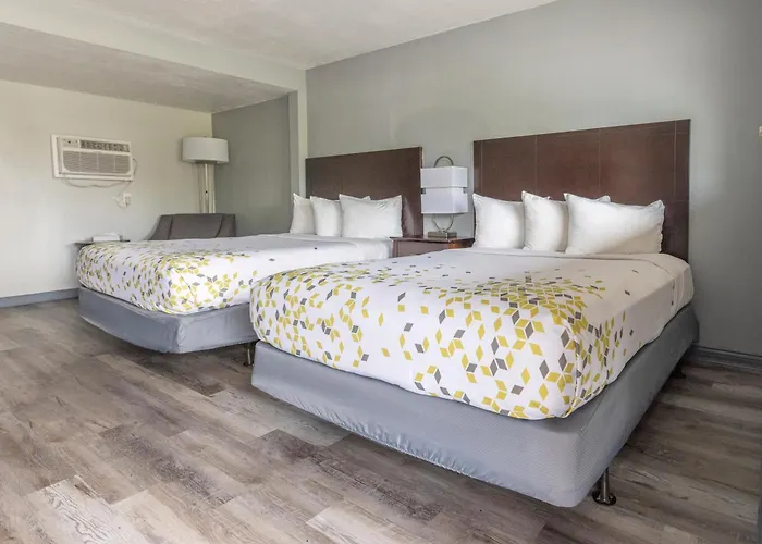 Oxford Dog Friendly Lodging and Hotels