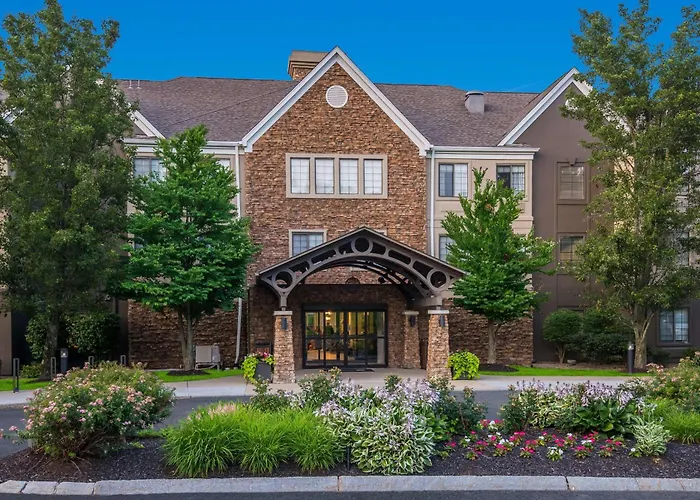 Andover Dog Friendly Lodging and Hotels