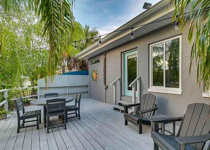 Tarpon Springs Dog Friendly Lodging and Hotels
