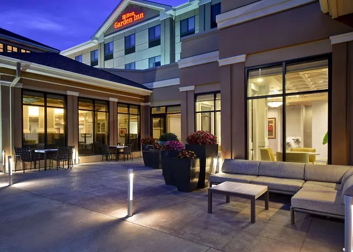 Twin Falls Hotels With Jacuzzi in Room