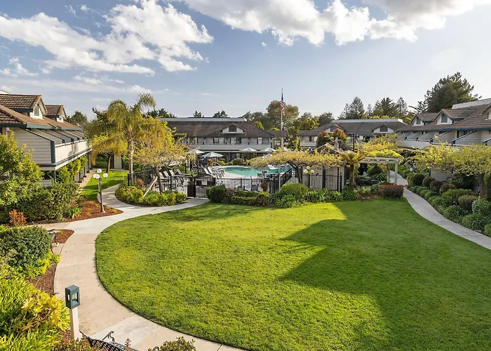 Aptos Dog Friendly Hotels