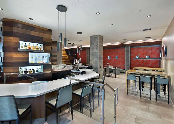 Downey Dog Friendly Lodging and Hotels