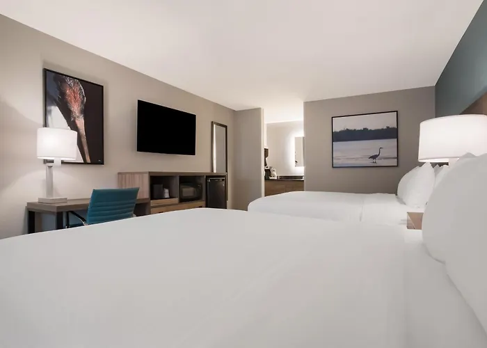 Cedar Lake Motels