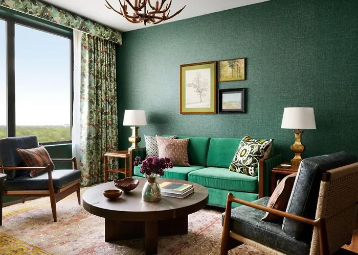 East Lansing Dog Friendly Hotels