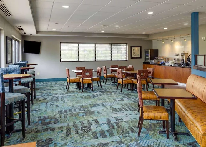 Edmond Dog Friendly Hotels