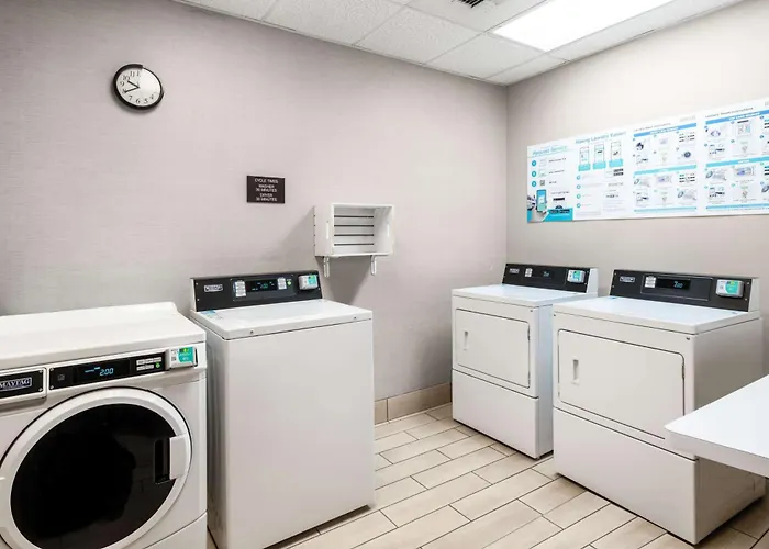 Bakersfield Boutique Hotels