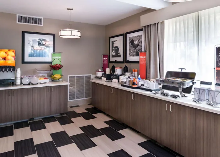 West Covina Dog Friendly Lodging and Hotels