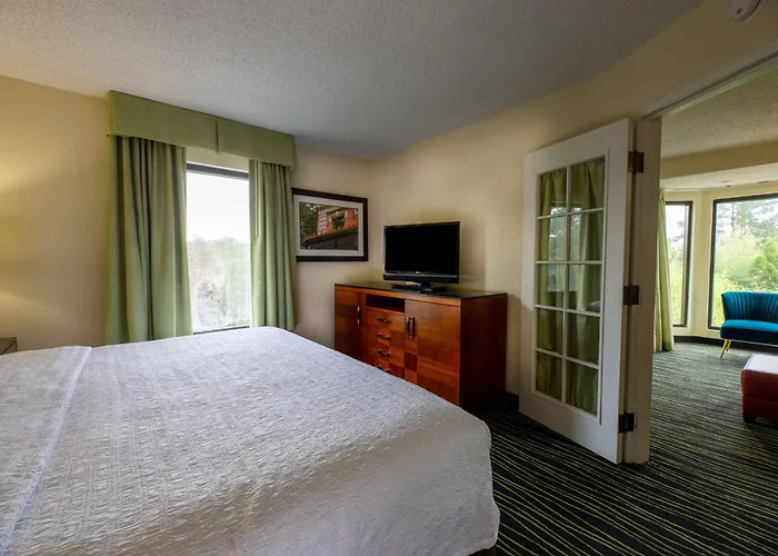 Columbia Dog Friendly Lodging and Hotels