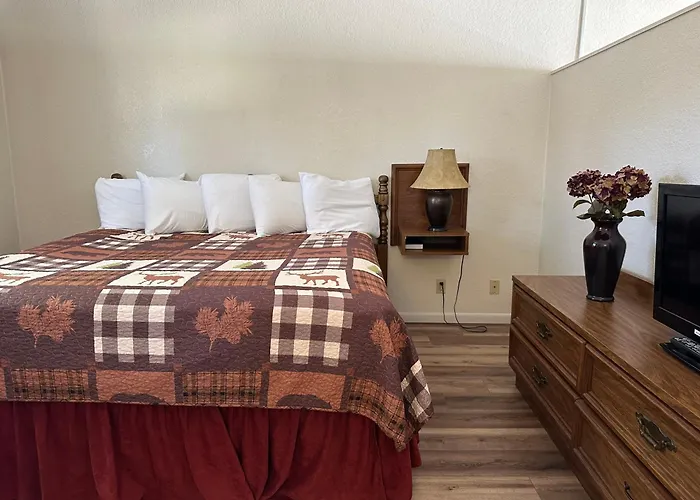 Stonewall Motels