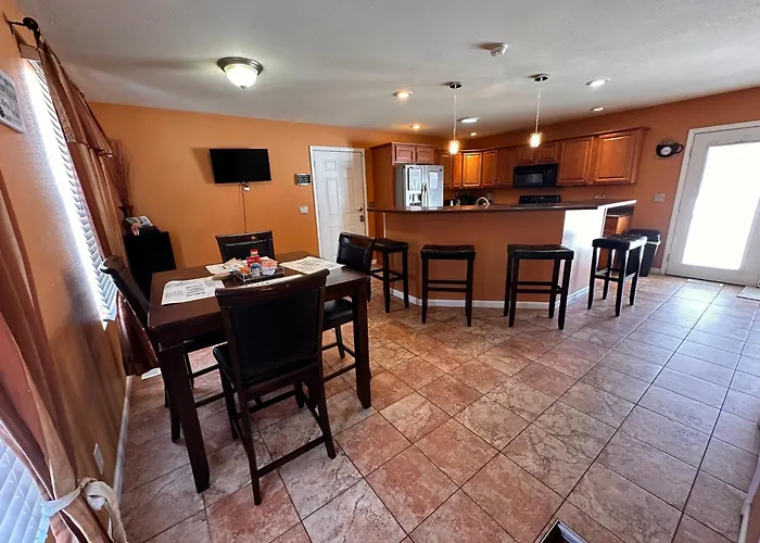 Belleville Dog Friendly Lodging and Hotels