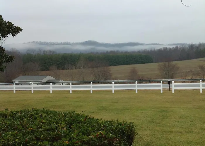 Altavista Motels